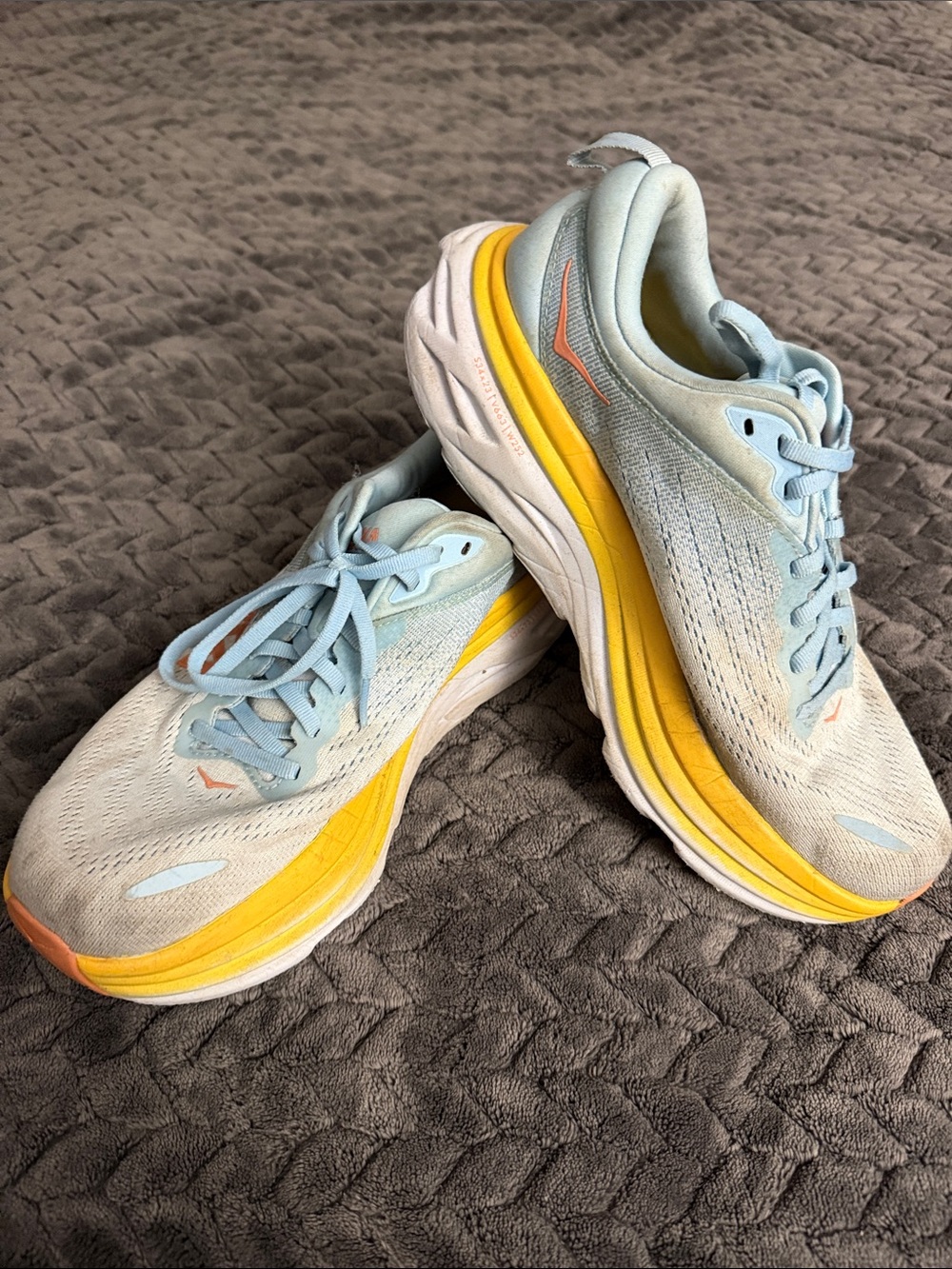 Hoka Bondi 8 Light Blue and Yellow Women's Running Shoes Size 9.5